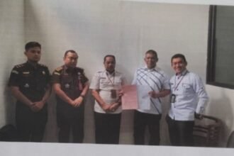 3c259a0b 9794 492a 952e 99d2f6d0013b