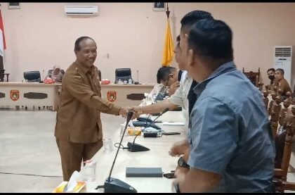 DPRD Kotawaringin Barat dalam RDP denga PT ASTRA Grup mulai di Sorot warga masyarakat Kobar f2b751f1 eea0 41ab 9f51 95e6282d2f91