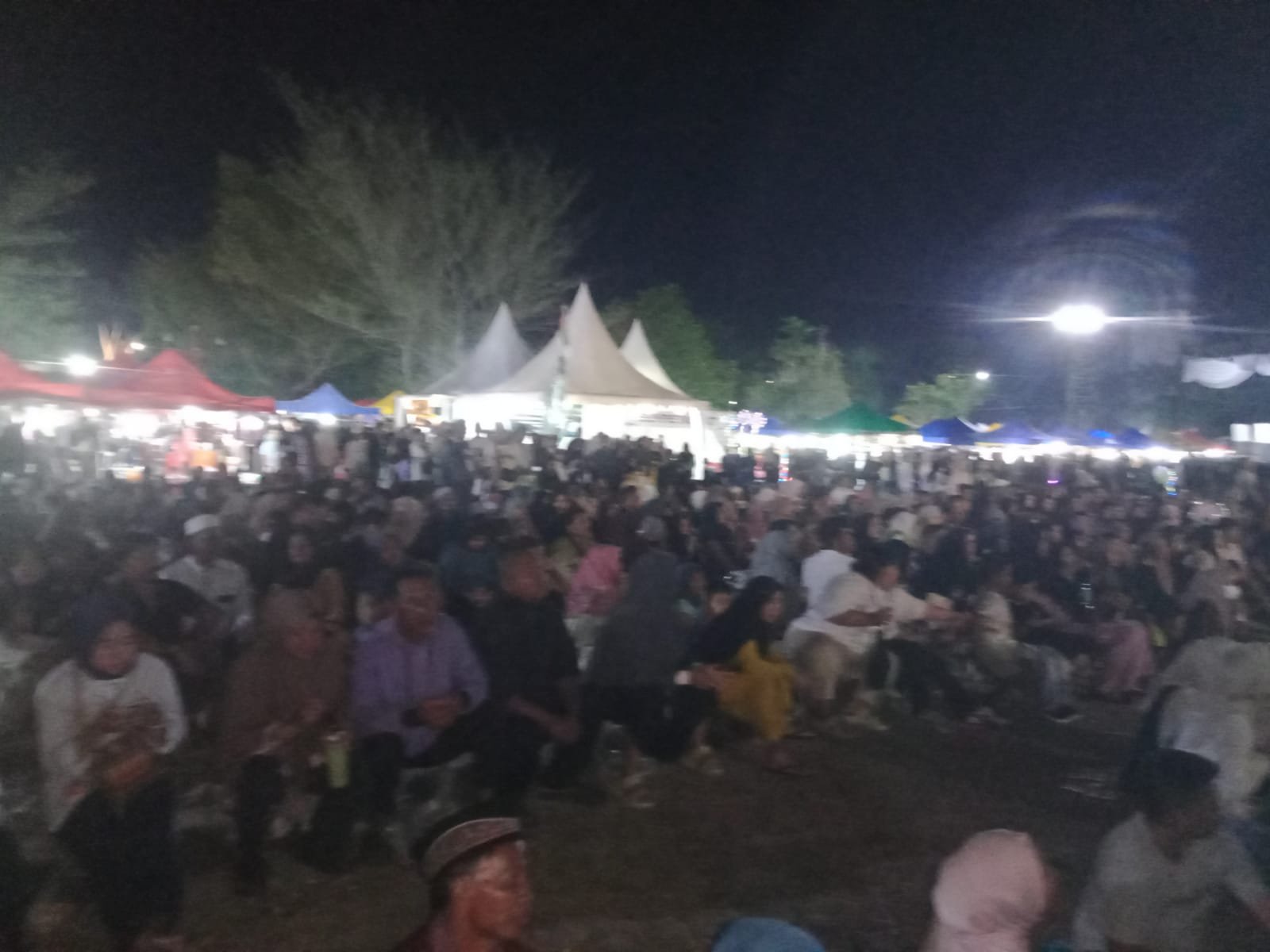 Ribuan Warga Bershalawat Bersama Bupati Sukamara pada Syukuran HUT ke-24 Sukamara img 20260703 wa0004