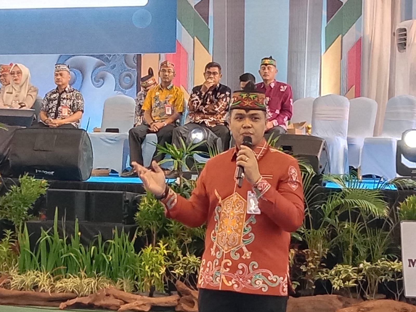 Kadisdik Kalteng: Jangan Sampai Ada Anak yang Tidak Bisa Sekolah dan Kuliah img 20260807 wa0010