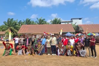 Bupati Sukamara Apresiasi Jalan Sehat dan Karnaval Karang Taruna Desa Bukit Sungkai: Momentum Pererat Persaudaraan dan Gali Potensi Desa img 20260816 wa0038