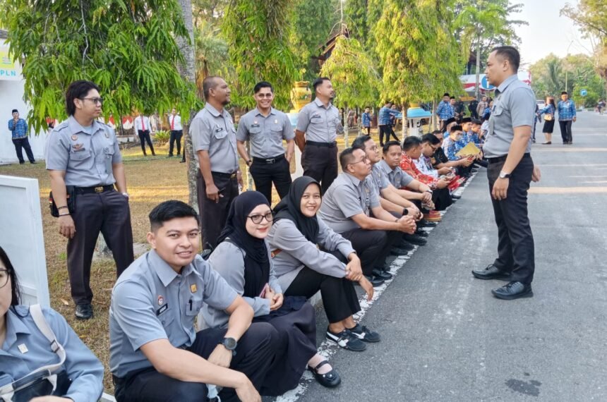 31 Jajaran Kemenkum Kalteng Hadiri HUT ke-81 RI Bersama Gubernur img 20260817 wa0049