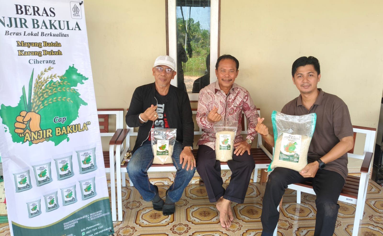Beras Anjir Bakula Terus Diminati Warga Banjarmasin, Komisi II DPRD Kalsel Apresiasi Produk Putra Daerah motion photo 3873325234714772370