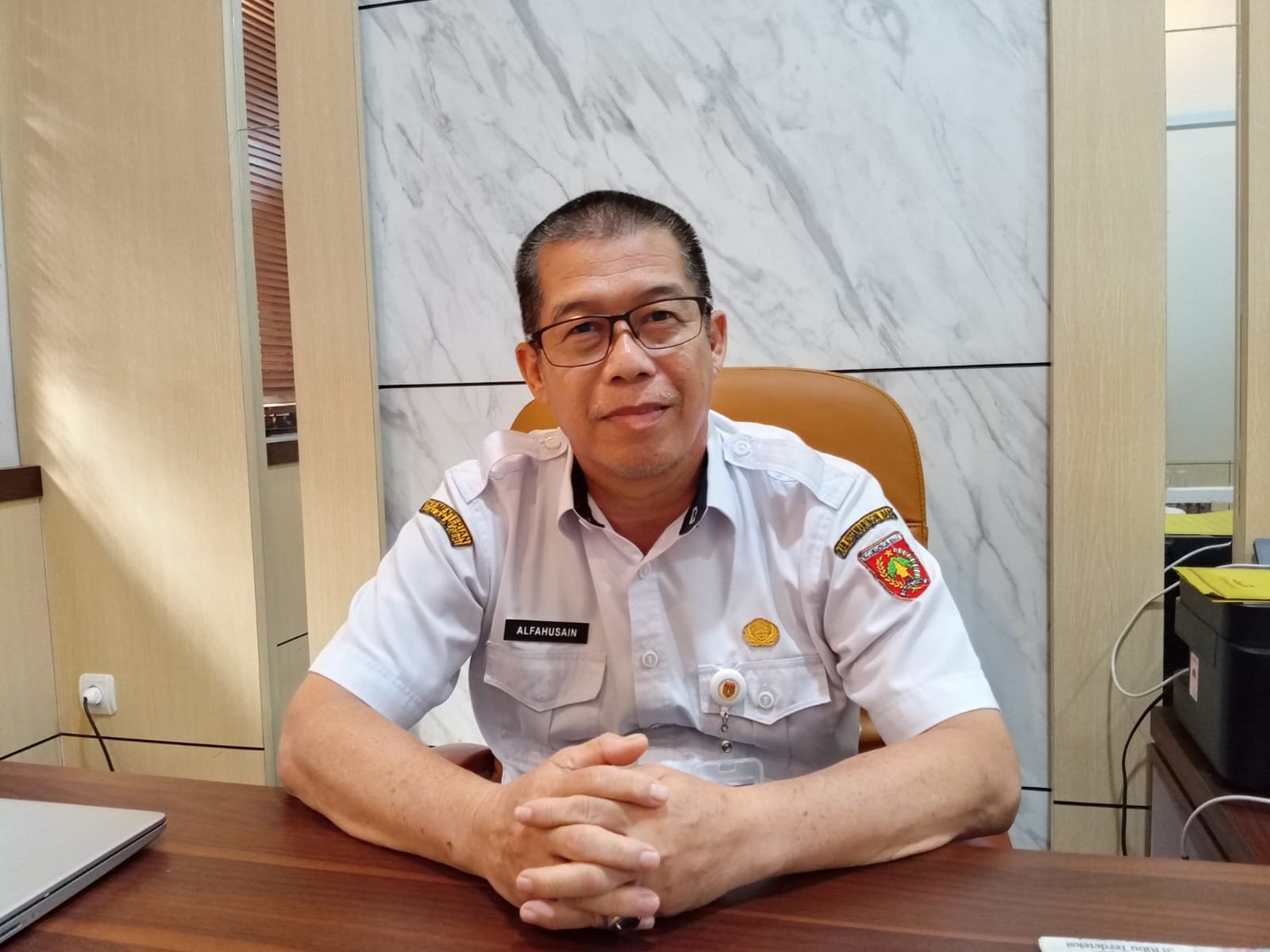 Staf Ahli Bupati Kobar Alfahusain Jelaskan Peran dan Fungsinya, Masukan Media dan Masyarakat Jadi Bahan Telaahan img 20260923 wa0076