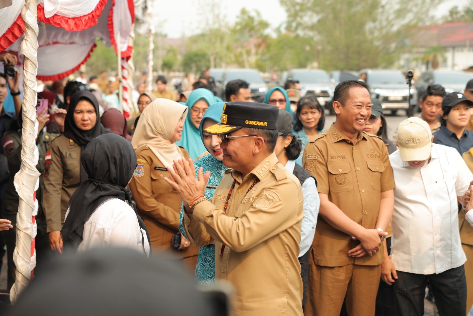 Bantuan Beras Gubernur Kalteng Hadir Meringankan Beban Warga Sukamara img 20261007 wa0110