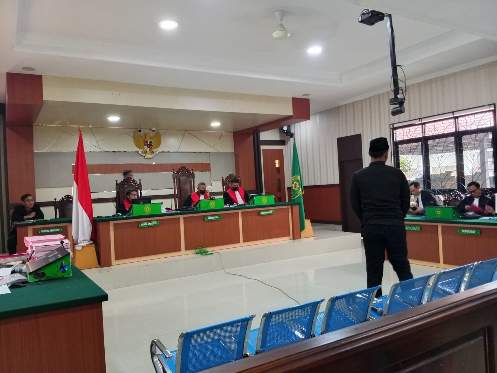 Sidang Perkara Dugaan Pengangkutan Kayu dengan Dokumen Palsu Digelar di PN Pangkalan Bun img 20261013 wa0057