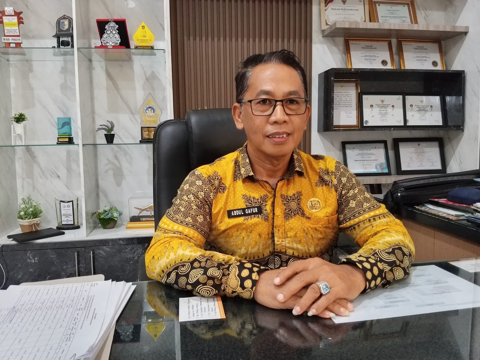 Kadis Perikanan dan Ketahanan Pangan Kobar Lanjutkan Program Terdahulu, Operasi Pasar Diperkuat Tekan Inflasi img 20261016 wa0035
