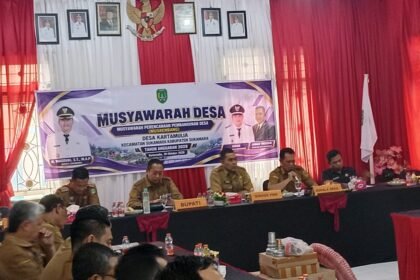 Bupati Masduki Hadiri Musrenbangdes Kartamulia, Serap Aspirasi Pembangunan Tahun 2028 img 20261020 wa0015
